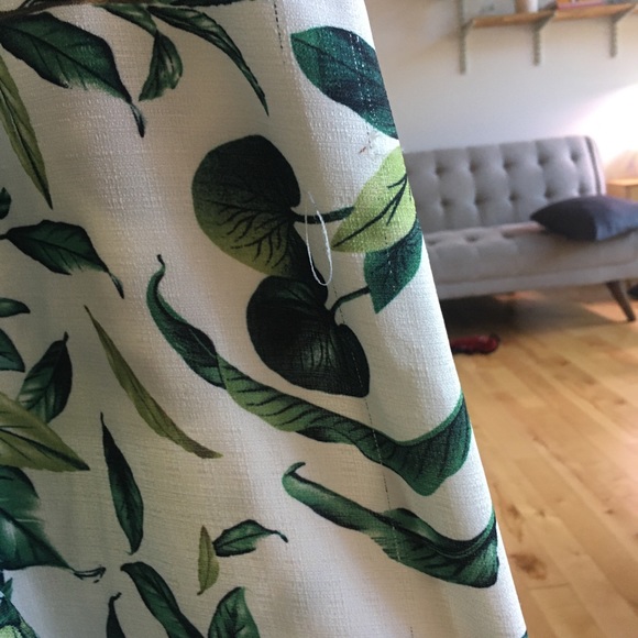 White Floral Jumpsuit size small - Picture 3 of 6